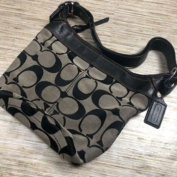 3588 Coach signature logo vintage zip top shoulder satchel bag BLACK - Picture 1 of 4